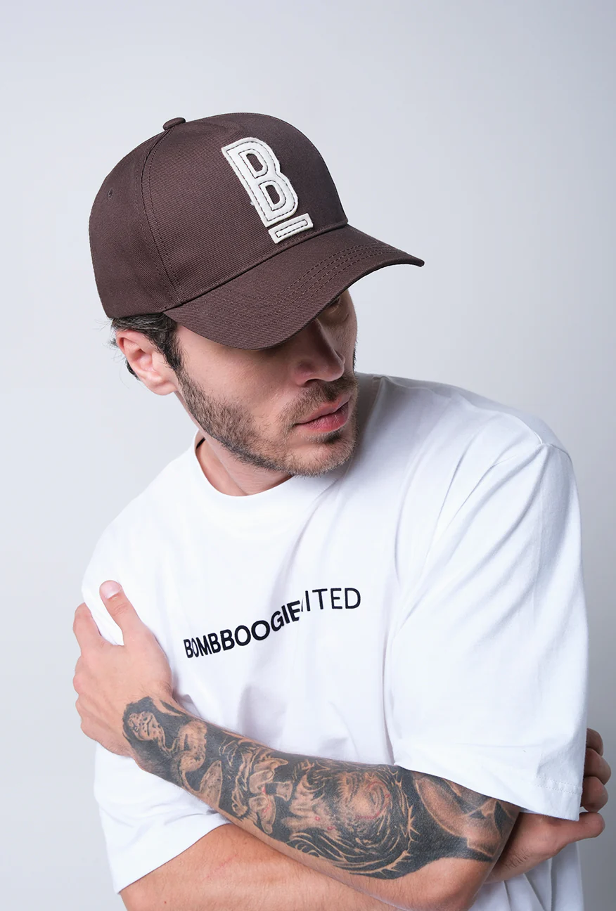 Topi Crow Dark Brown