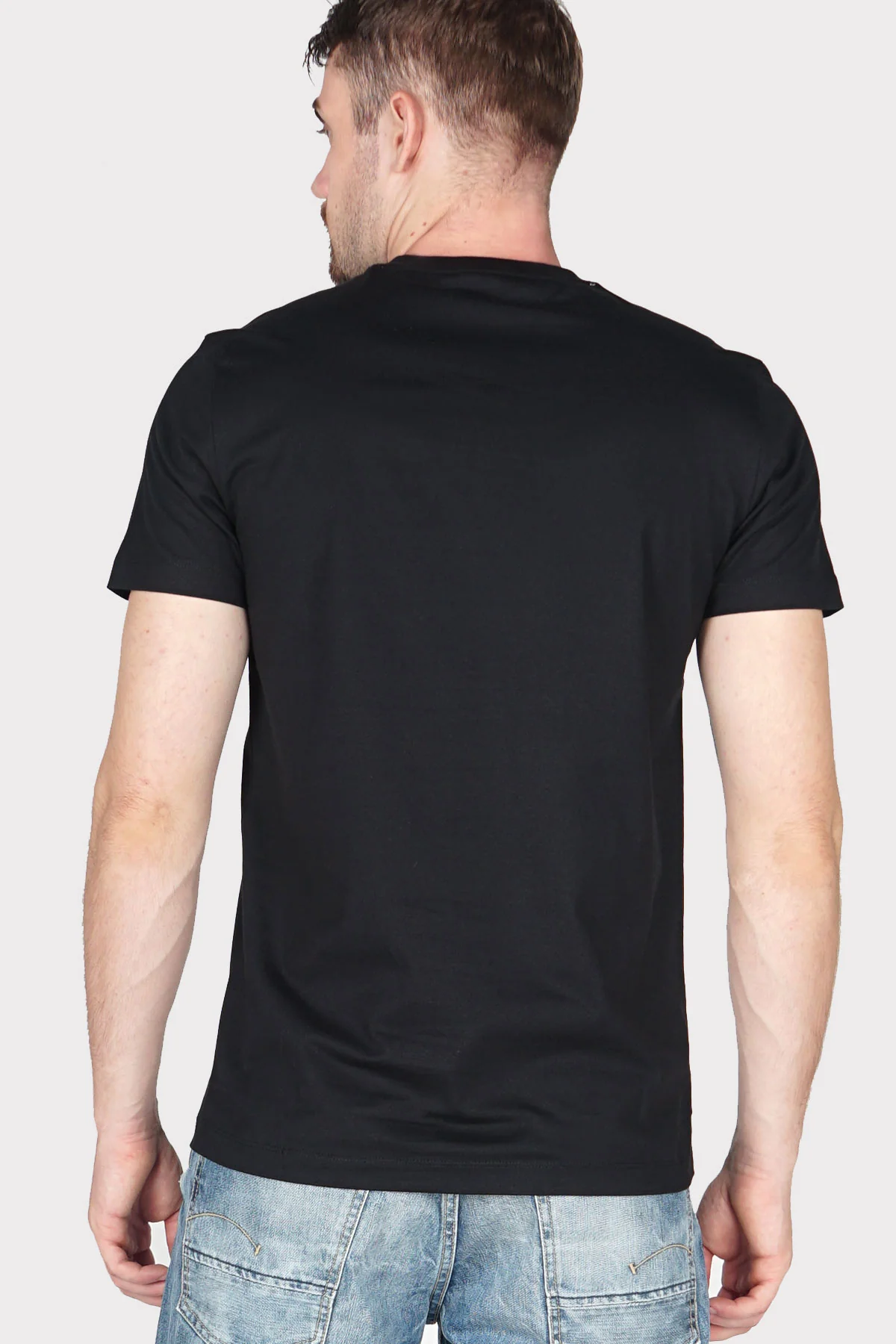 T-Shirt Lengan Pendek Torri Black - Image 4