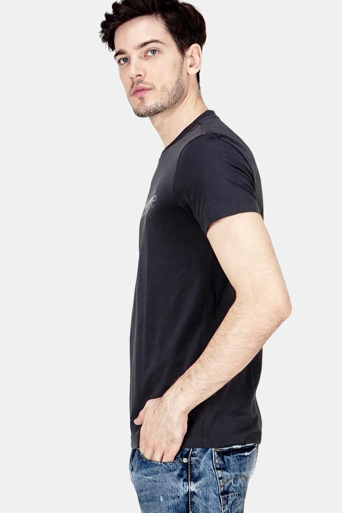 T-Shirt Lengan Pendek Travisline Dark Grey - Image 3