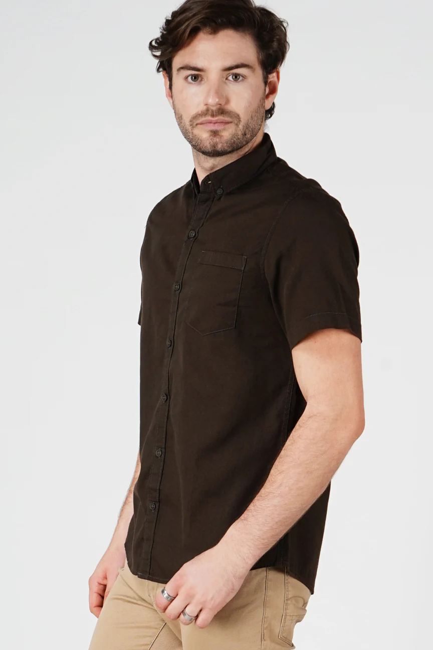 Kemeja Lengan Pendek Vamos Dark Brown Regular - Image 2