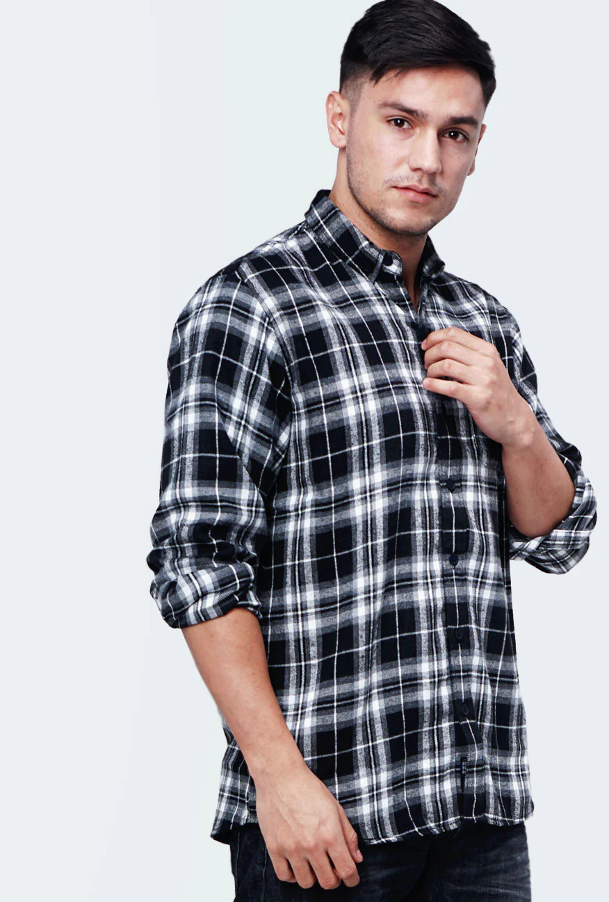 Kemeja Flanel Wincus Black Offwhite